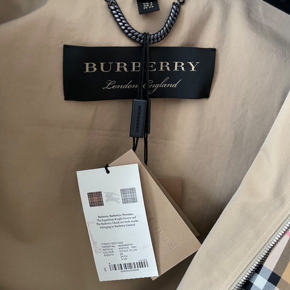 EMT 500 Burberry Check Gabardine Harrington Jacket - Picture 4 of 9
